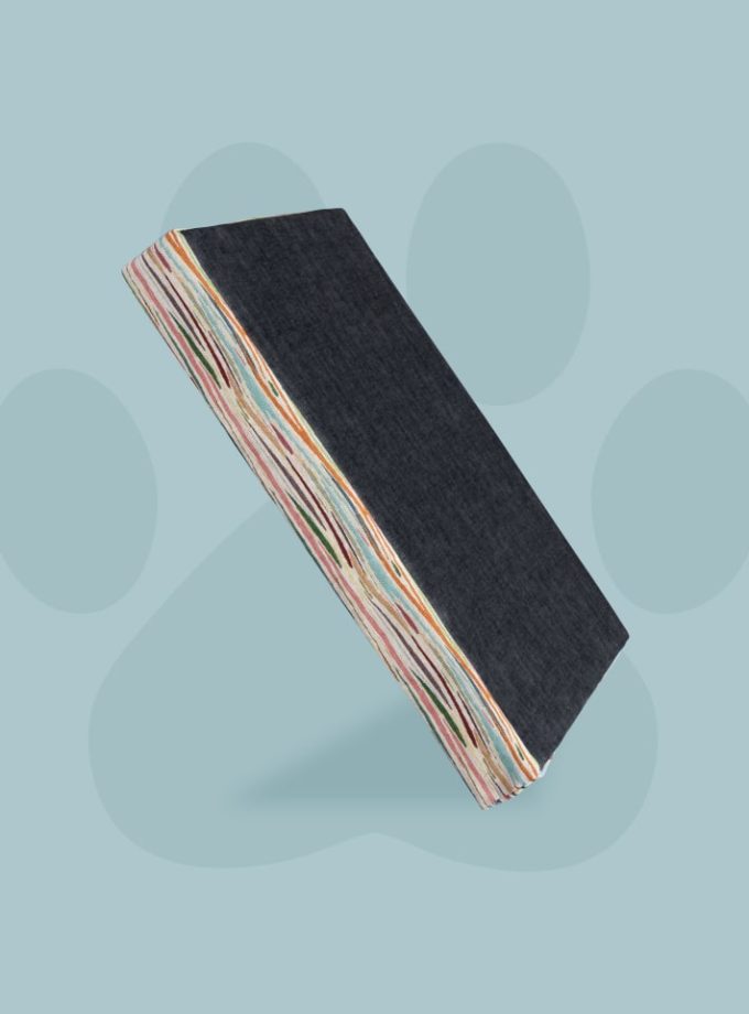 Cama Viscoelástica para Mascotas – Estilo Artístico con Superficie Gris Oscuro y ZENSA®
