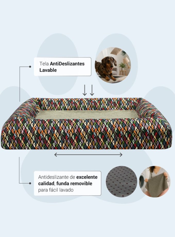Cama Ortopédica para Mascotas. Superficie Verde con Contorno de Triángulos Coloridos